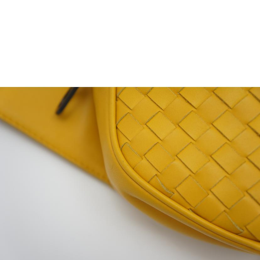 BOTTEGA VENETA ボッテガベネタ/イントレチャートベルトバッグ/V465X//B06686023E/Aランク/75