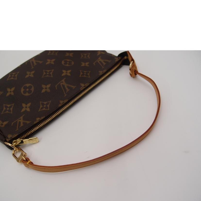 LV ルイ・ヴィトン ポーチ アクセサリーポーチ コンパクト レディース ブラウン/ポシェット・アクセソワール/モノグラム/M51980//CA1015/SAランク/69