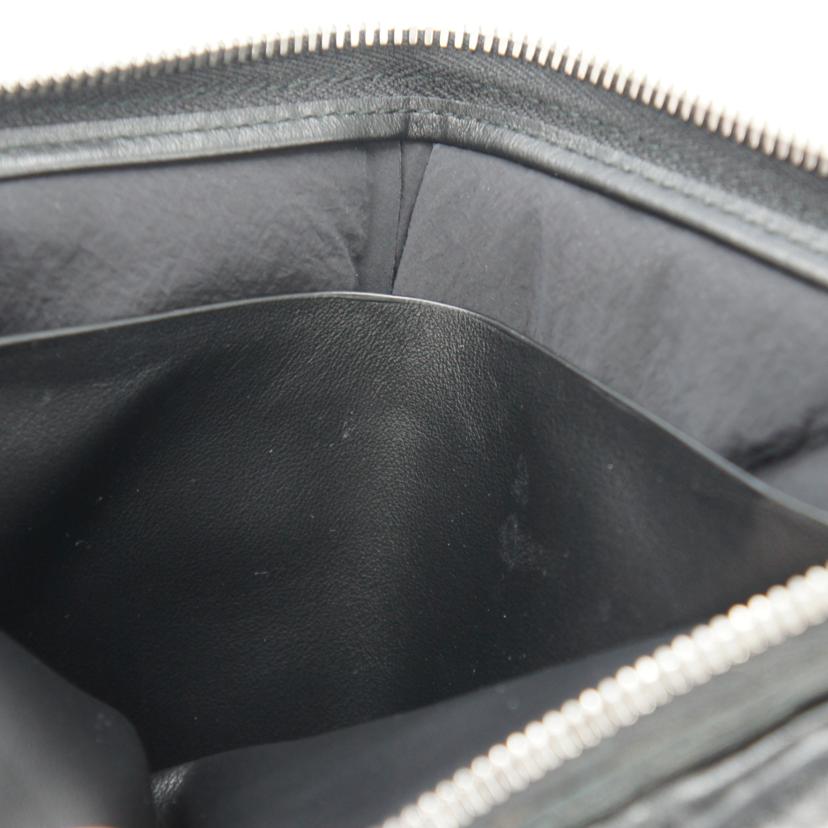 BOTTEGA VENETA ボッテガ/PADDED PAPER CALF クラッチバッグ/630349//ABランク/75