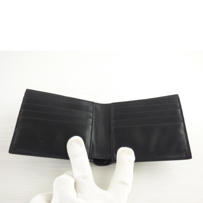 BOTTEGA VENETA ボッテガヴェネタ/パンチング/レザー/2つ折り札入//P00*******/Aランク/64