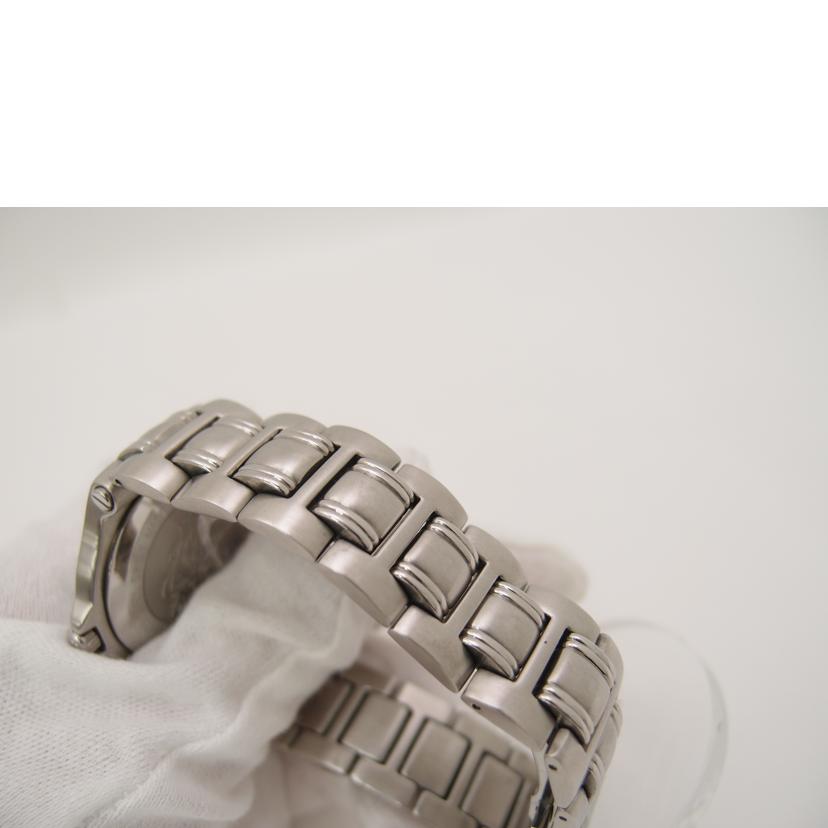 GUCCI グッチ 腕時計 メンズ ステンレス デイト 黒文字盤/GUCCI/ラウンドフェイス/クォーツ/9040M//10635709/Bランク/69