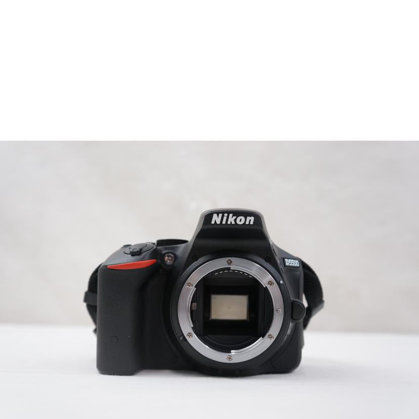 Nikon ニコン/デジタル一眼/D5500 ボディ//2114489/ABランク/67