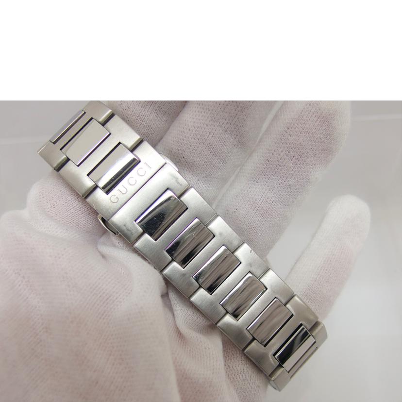 GUCCI グッチ アナログウォッチ メンズ/ブラック文字盤/デイトウォッチ/クォーツ/YA142301(142.3)//166*****/Bランク/04