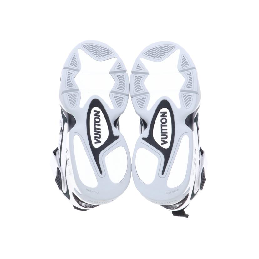 LOUIS VUITTON ルイヴィトン/LVトレイナー2/ラインスニーカー/2022/1AAH96//GO0252/SAランク/75