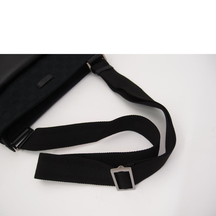 GUCCI グッチ ショルダー メッセンジャー 斜め掛け 黒 メンズ レディース/GGキャンバスショルダー/ブラック/256100//213048/SAランク/69