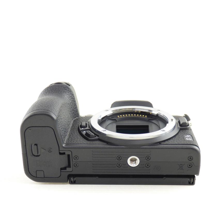 Nikon ニコン/ミラーレス一眼ダブルズームキット/Nikon Z50 ダブルズームキット//2049945/Aランク/64