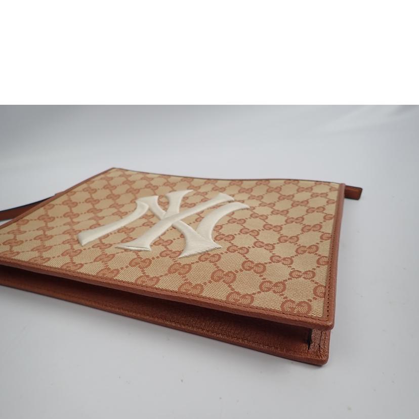 GUCCI グッチ/ニューヨークヤンキースパッチ刺 」クラッチバック/547796//525040/ABランク/62