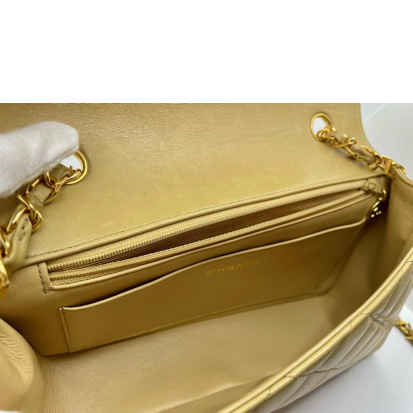 CHANEL シャネル/ダイアナフラップチェーンショルダー ラムスキン ベージュ//2706773/Aランク/15