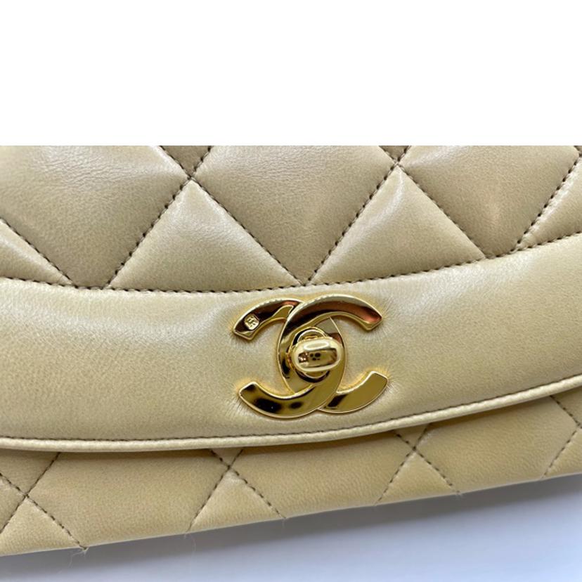 CHANEL シャネル/ダイアナフラップチェーンショルダー ラムスキン ベージュ//2706773/Aランク/15