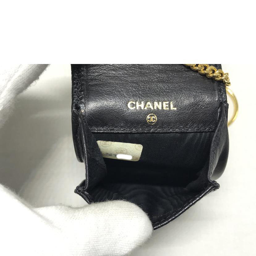 CHANEL シャネル/キャビアスキン シガレットケース チェーン付//2678482/ABランク/51