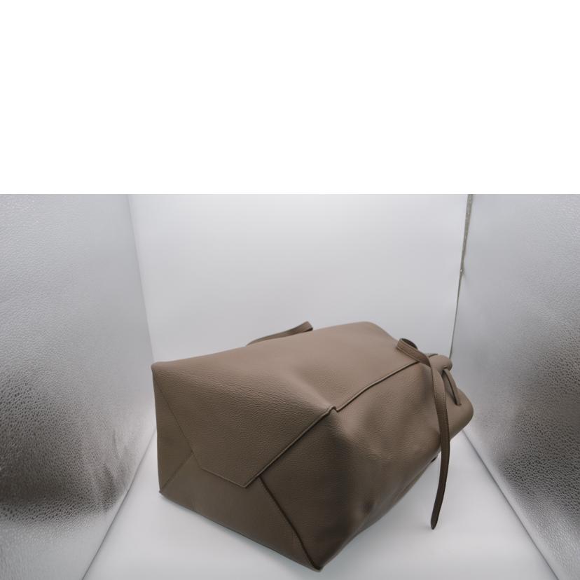 CELINE セリーヌ/カバファントム・ミディアムベルトレザーバッグ/17414//S-LA-3166/Aランク/89