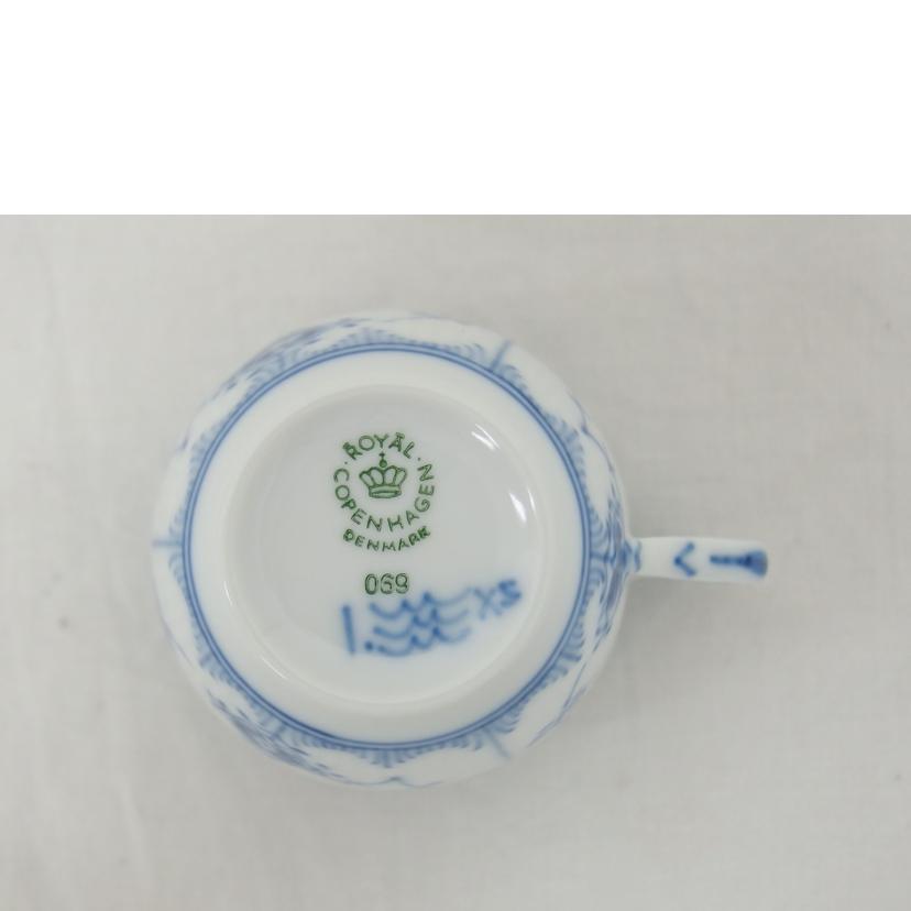 ROYAL COPENHAGEN ロイヤルコペンハーゲン/ブルーフルーテッド/ハーフレース/コーヒーカップ&ソーサー//070/069/Aランク/04
