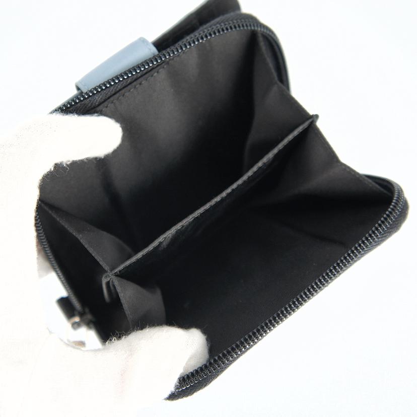 PRADA プラダ PRADA 二つ折りナイロン財布 水色 財布/二つ折りナイロン財布/1ML225//ABランク/37