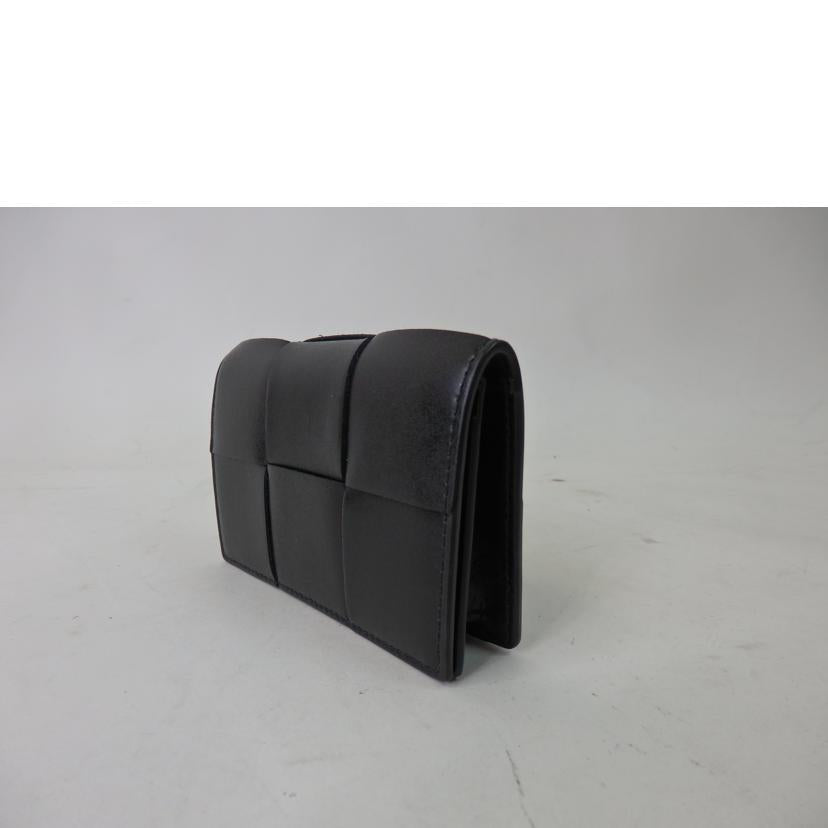 BOTTEGA VENETA ボッテガ・ヴェネタ/マキシイン/イントレチャート/カードケース/黒/651396//Aランク/84