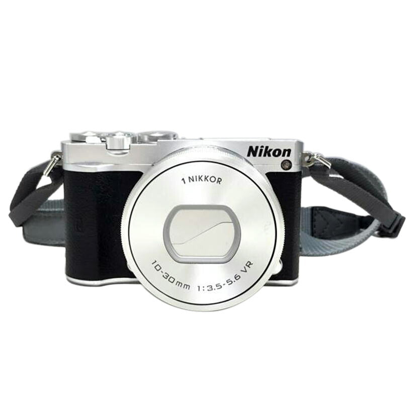 Nikon/Nikon 1 J5 標準パワーズームレンズキット/1 J5//23077271/BCランク/51