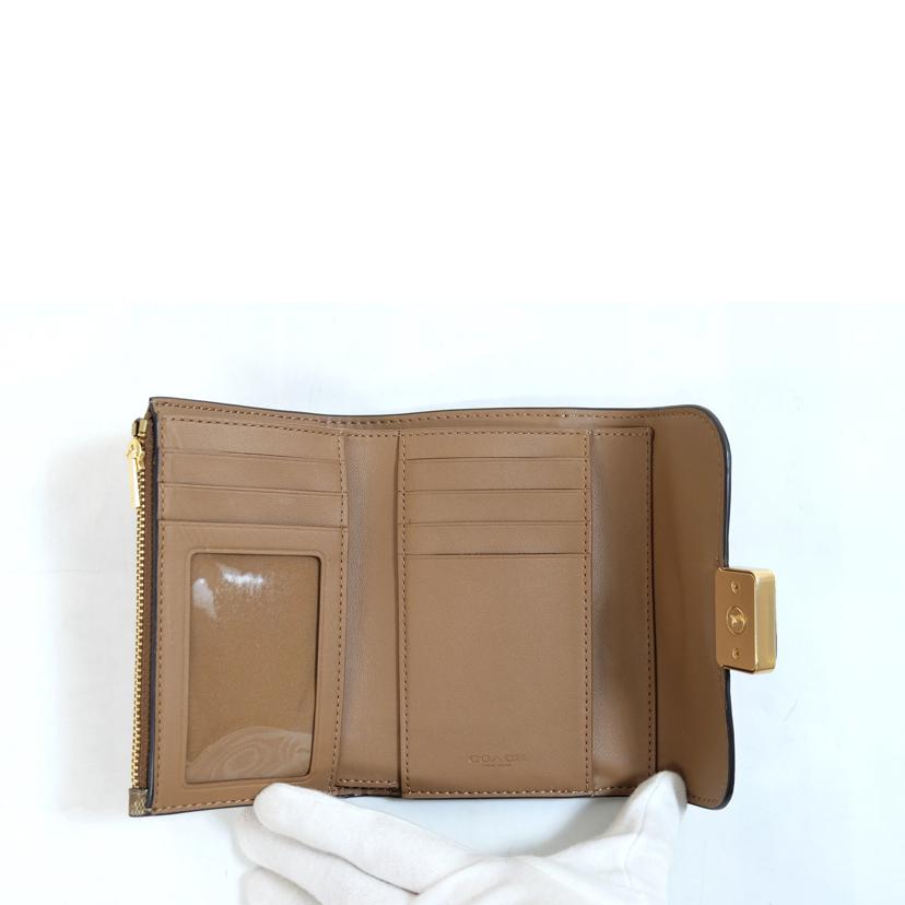 COACH コーチ/シグネチャーミディアムグレースウォレット/CC060//H22**/Aランク/71