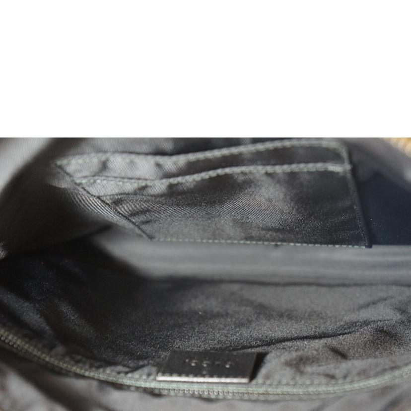 GUCCI グッチ/GGスプリームショルダーバッグ/387514//498879/Aランク/94