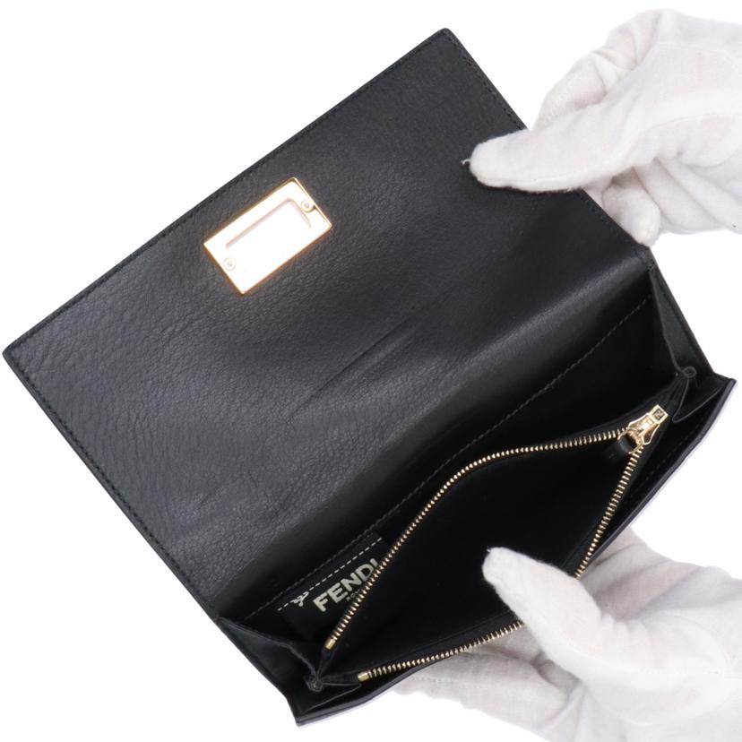 FENDI フェンディ FENDI 二つ折り長財布 ブラック レディース/ 二つ折り財布//Bランク/37