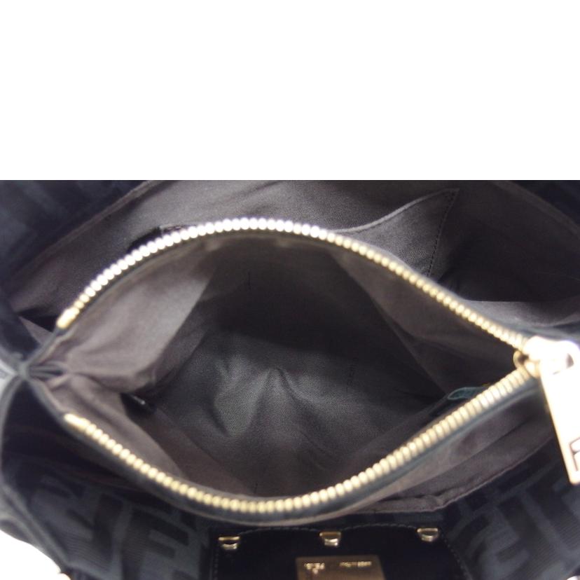 FENDI フェンディ/ミアチェーン/ズッカ柄ハンドバッグ/ブラック/8BR615//119.2516/ABランク/04