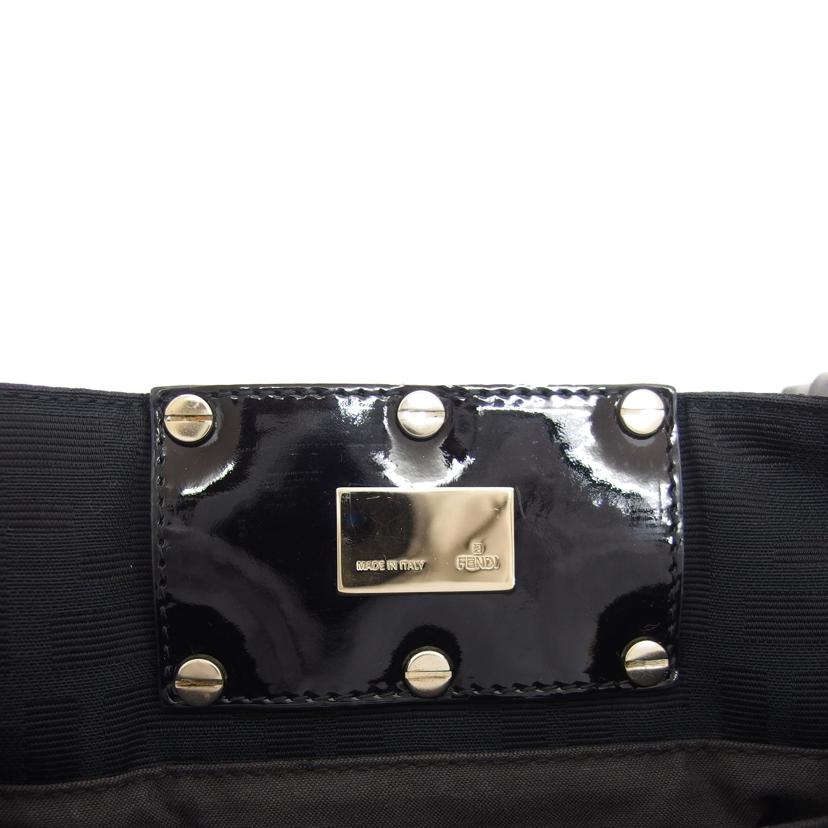 FENDI フェンディ/ミアチェーン/ズッカ柄ハンドバッグ/ブラック/8BR615//119.2516/ABランク/04
