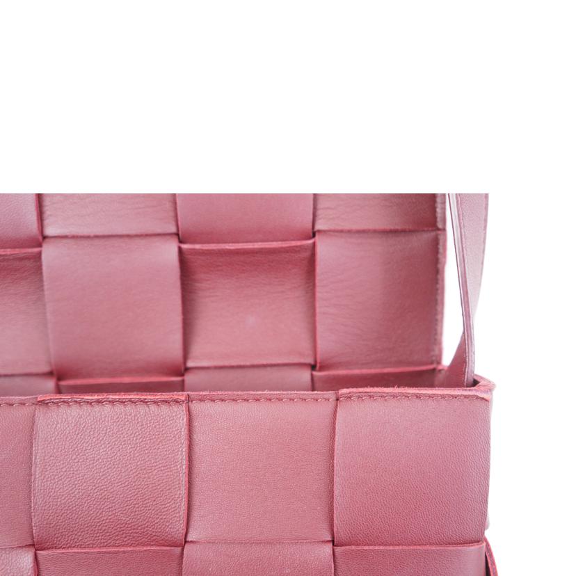 BOTTEGA ボッテガヴェネタ/カセット レザーショルダー//B08506896W/ABランク/67