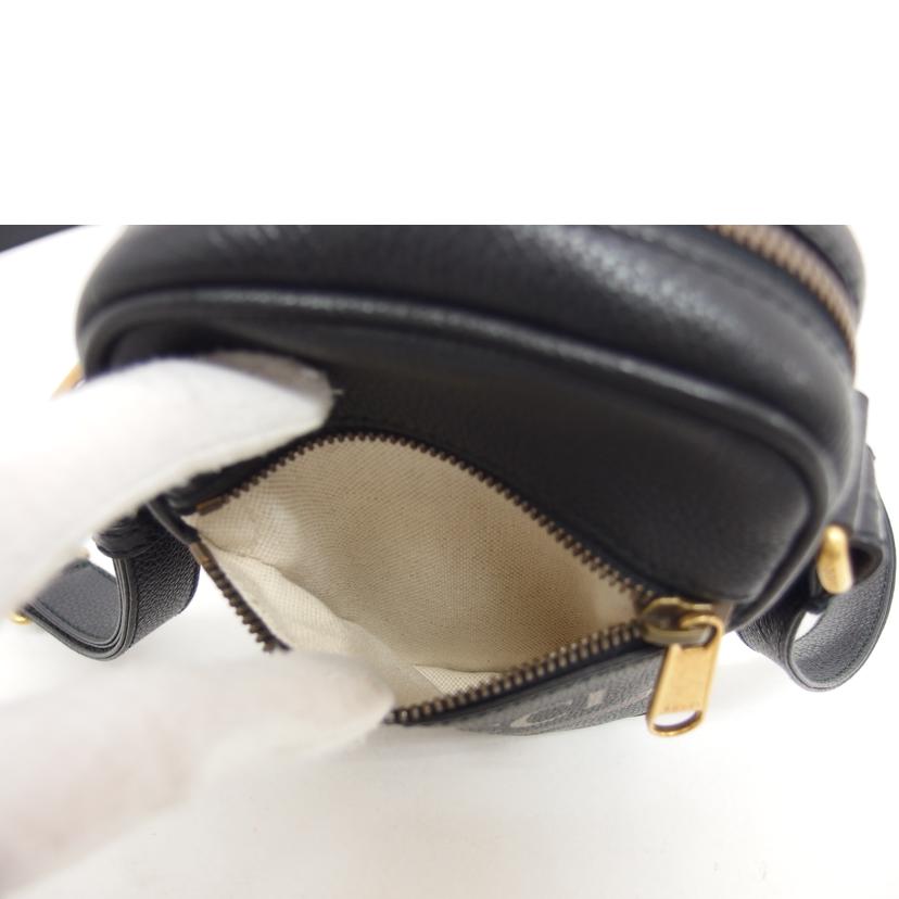 GUCCI グッチ/ヴィンテージロゴプリント/ショルダーバッグ/ブラック/574803//520981/Aランク/04