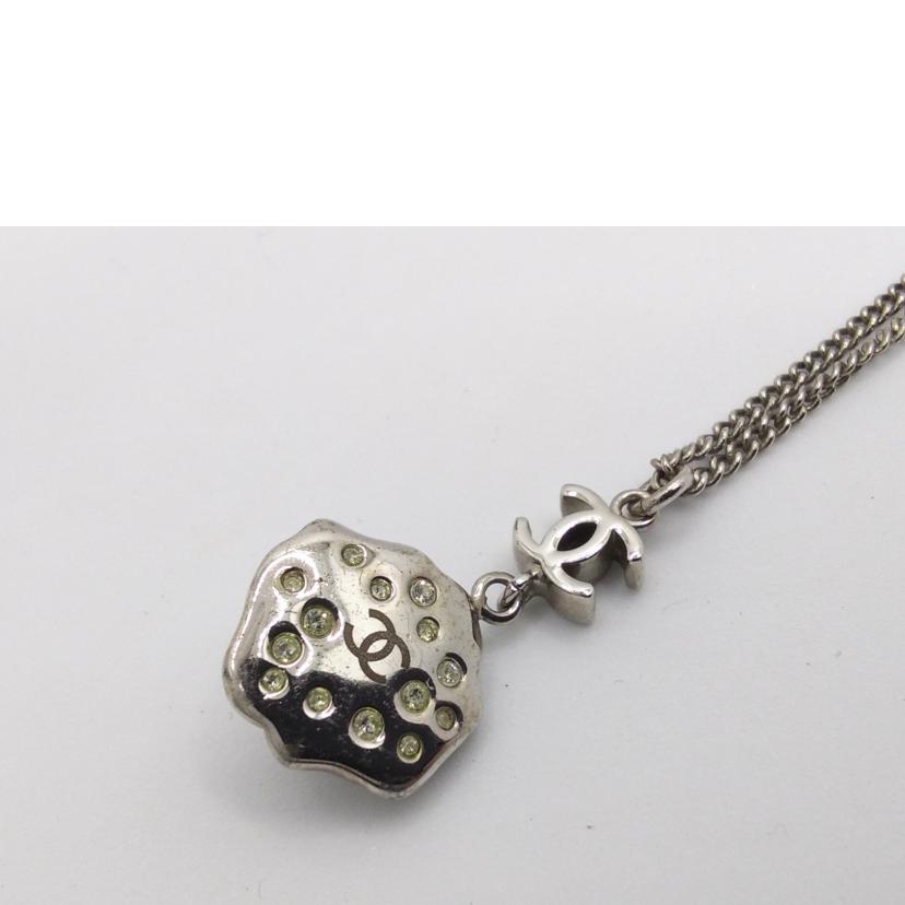 シャネ /シャネル プルメリア ネックレス//CHANEL/Aランク/15