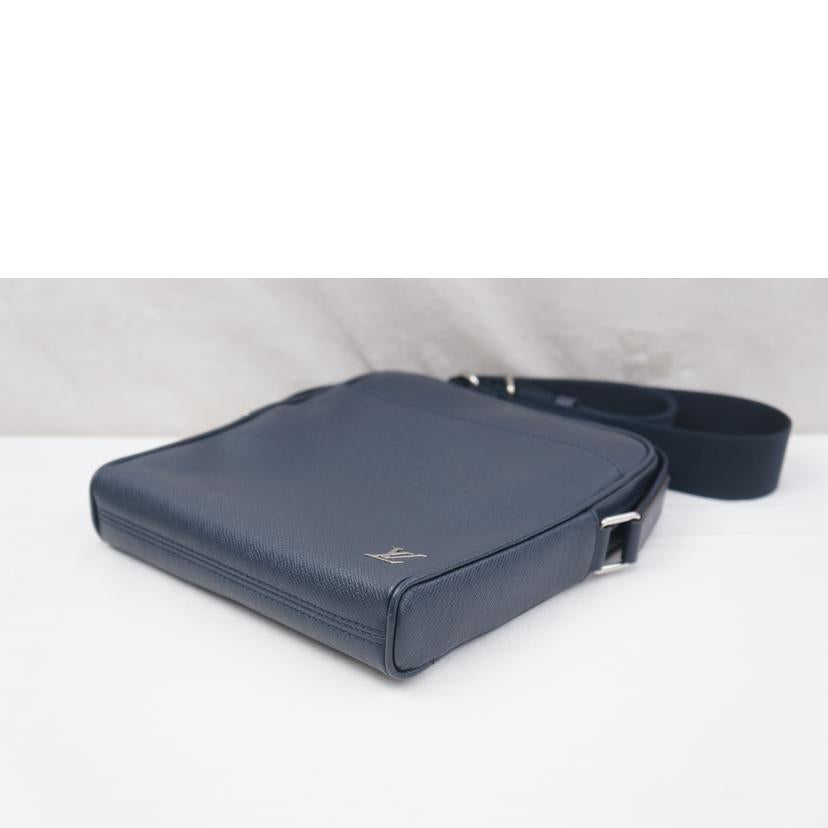 LV ルイヴィトン/メッセンジャーPPM/タイガ/M30322//CA3109/SAランク/67