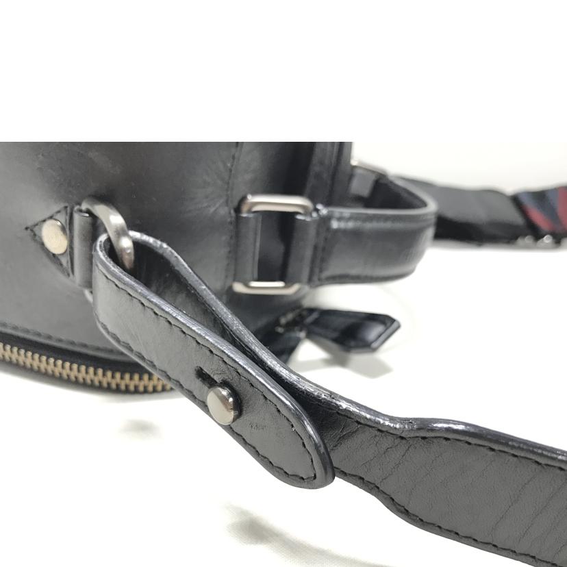 HUNTING WORLD ハンティングワールド/バチュークロス ブリッケル ショルダーバッグ/071708//ABランク/51