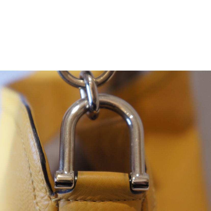 GUCCI グッチ/ダイアナ2WAYショルダーバッグ/282315//520981/ABランク/94