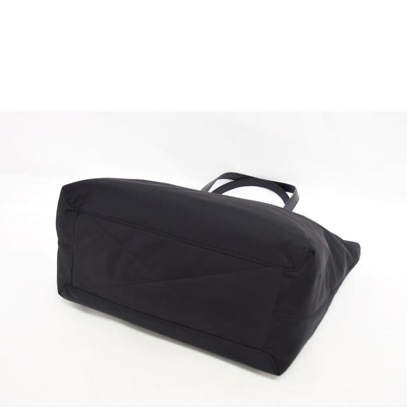 MARC JACOBS マークジェイコブス/ナイロントートバッグ/ブラック/M0013561//Aランク/04