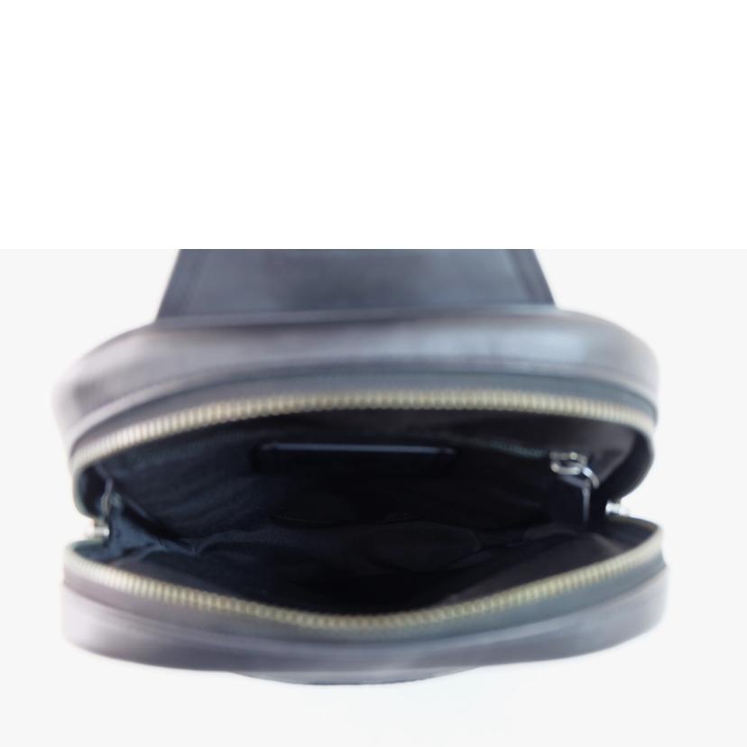 COACH コーチ/PVCシグネチャーグラハムパック/ボディバック/C2932//C22**/Aランク/71