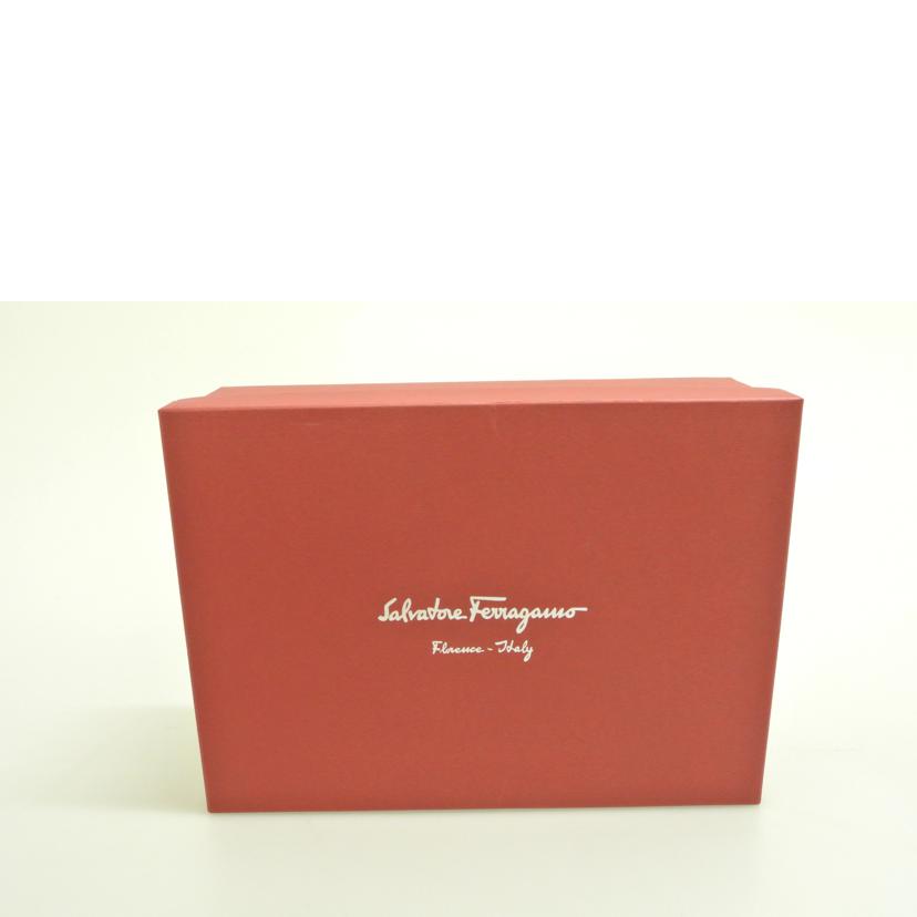 Ferragamo フェラガモ/ヴェラチェーンショルダーバッグ 赤/21-G462//EZ-21-G462/ABランク/87