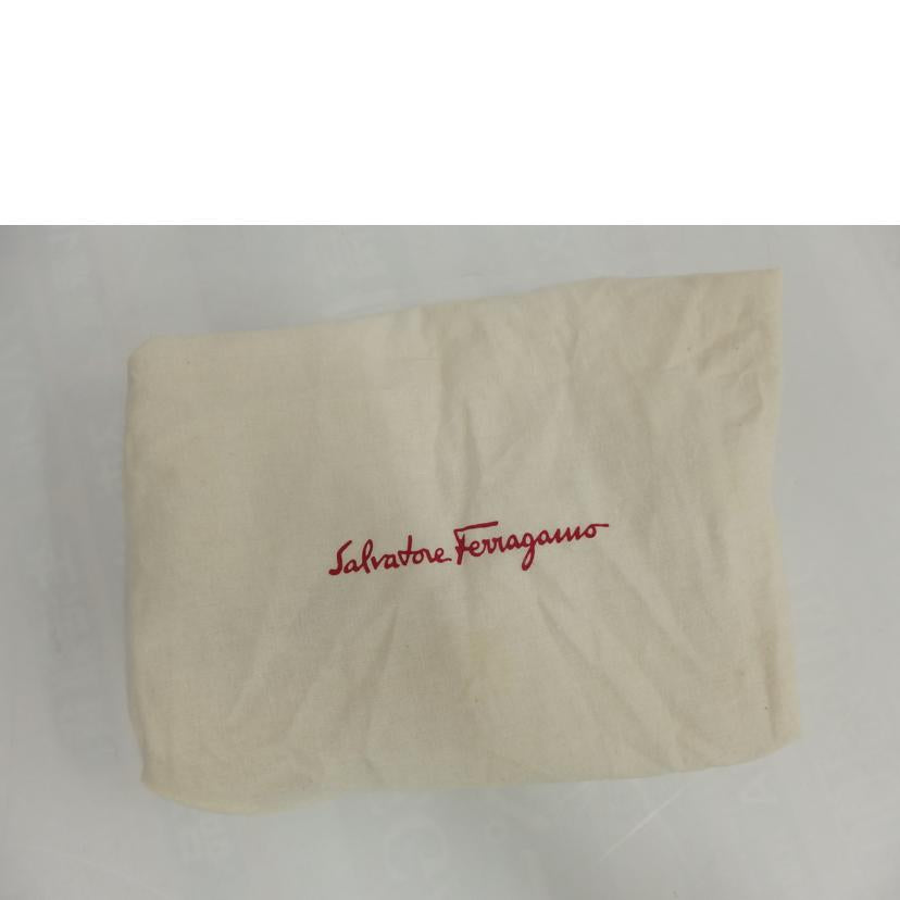 S.Ferragamo フェラガモ/ガンチーニチェーンショルダー//ABランク/82