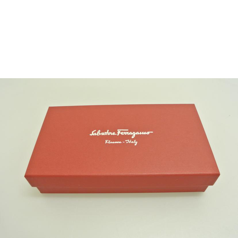 Ferragamo フェラガモ/ヴェラリボン レザー長財布 赤/J-22//D154/ABランク/87