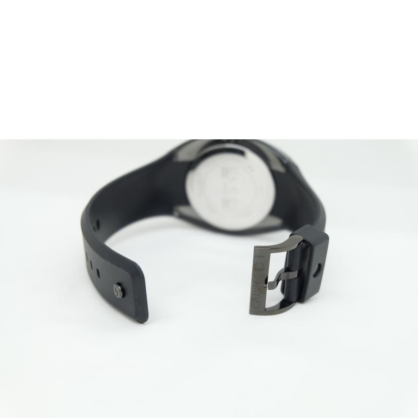 GUCCI グッチ/シンクシェリーライン ラバーウォッチ/クオーツ/137.1//185*****/ABランク/71