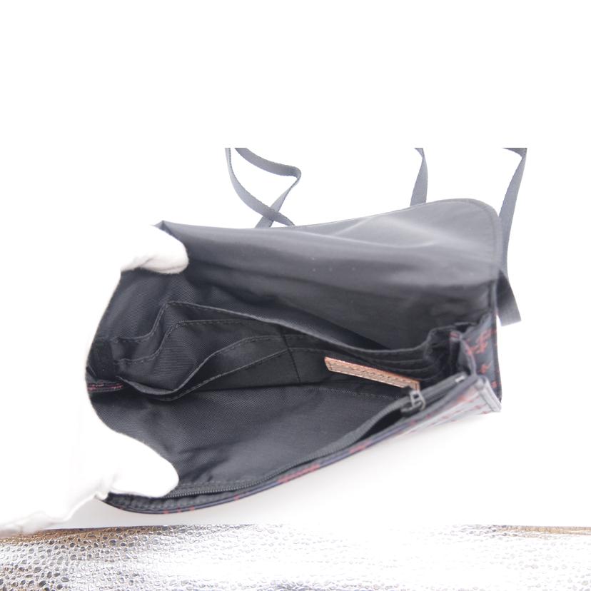 russet ラシット/ラシット ウオレット ポシェット//Aランク/13