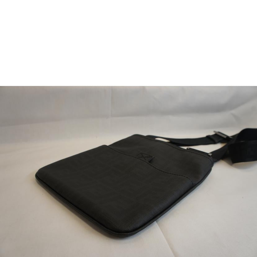 FENDI フェンディ/ズッカ柄サコッシュブラック//SAランク/92