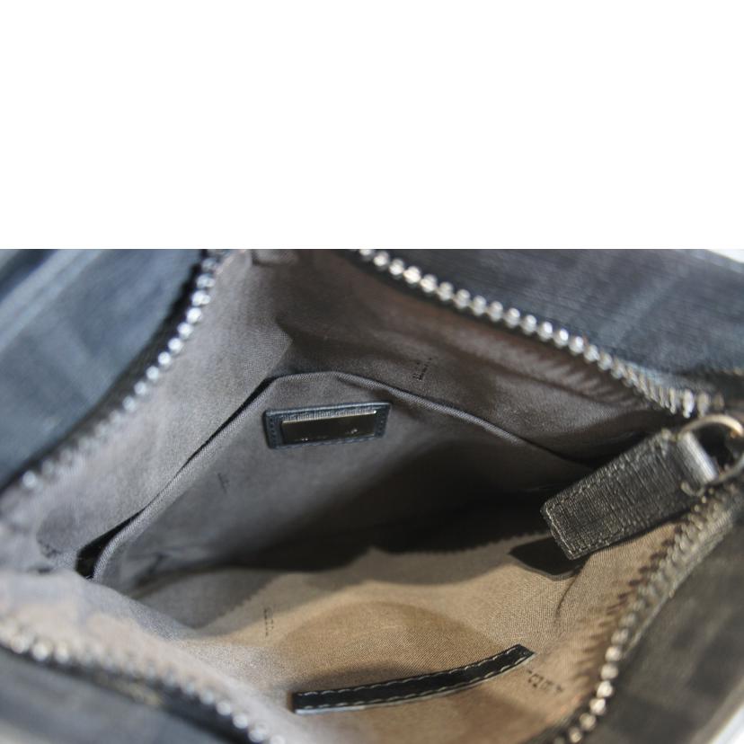 FENDI フェンディ/ズッカ柄サコッシュブラック//SAランク/92