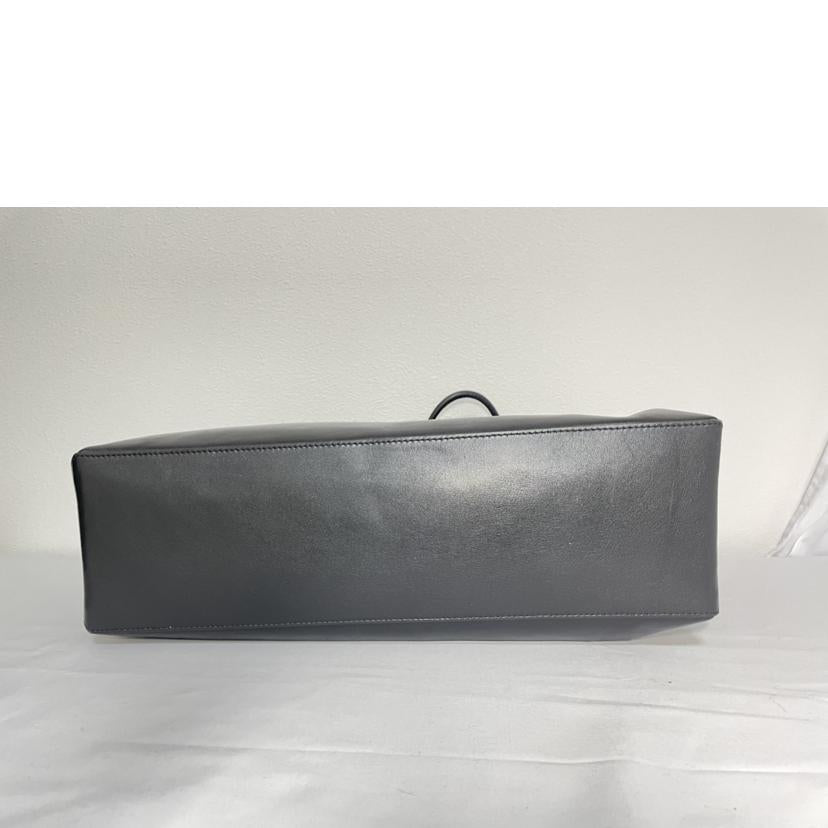 CHANEL シャネル/エッセンシャルトート カーフスキン//12785935/ABランク/51