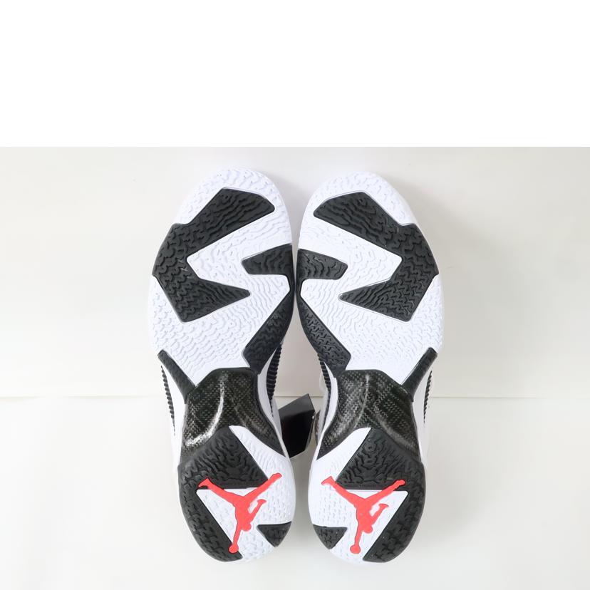 NIKE ナイキ/エアジョーダン37 LOW PF/30.0cm/AIR JORDAN XXXVII LOW PF ホワイト×ブラック×サイレンレッド/DQ4123-100//SAランク/65