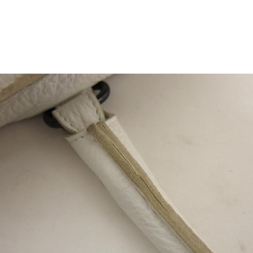 BOTTEGA VENETA ボッテガヴェネタ/イントレチャート/レザートートバッグ/ホワイト/173185//V174C 9000/Bランク/04