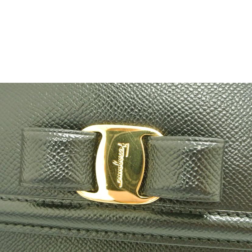 S.Ferragamo フェラガモ/チェーンショルダーバッグ/GU-21//G462/ABランク/87