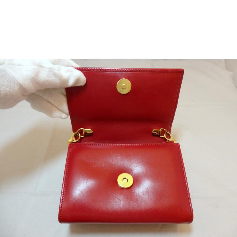 Ferragamo Ferragamo/ヴァラミニチェーンショルダー//Bランク/95