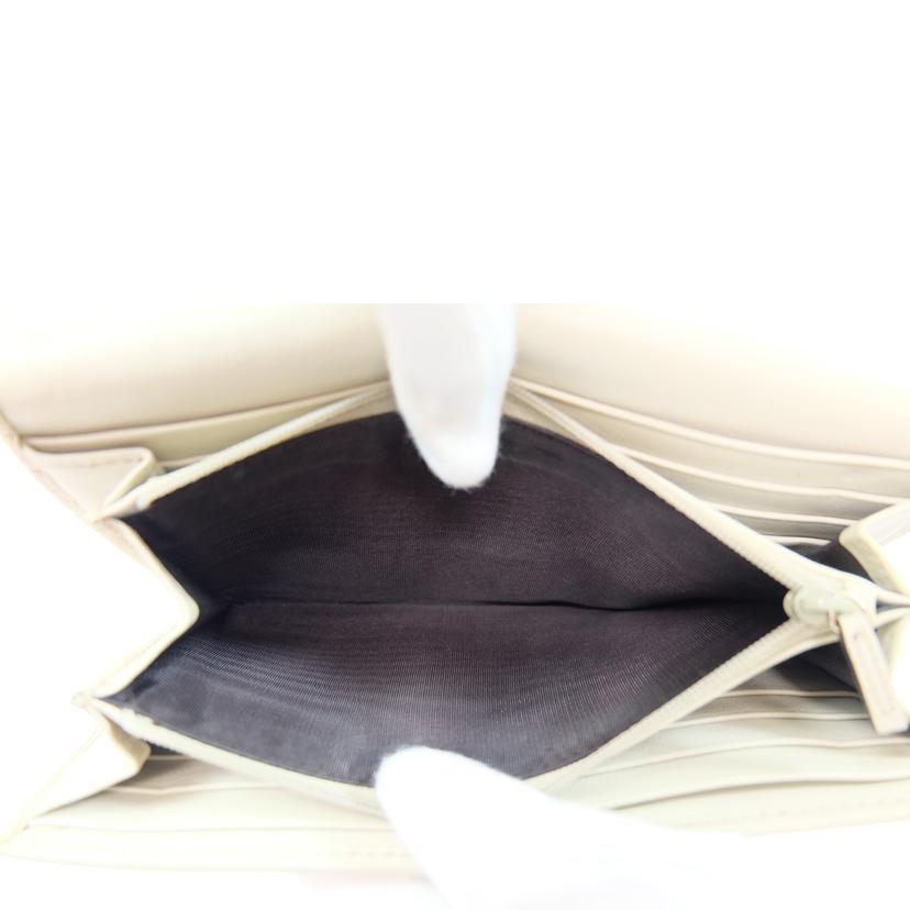 GUCCI グッチ/シマレザーラブリーハート二つ折長財布/251861//0959/Bランク/71