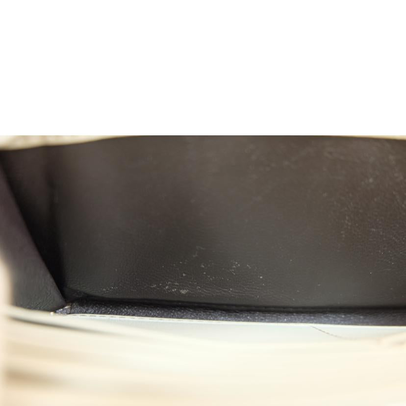 GUCCI グッチ/シマレザーラブリーハート二つ折長財布/251861//0959/Bランク/71