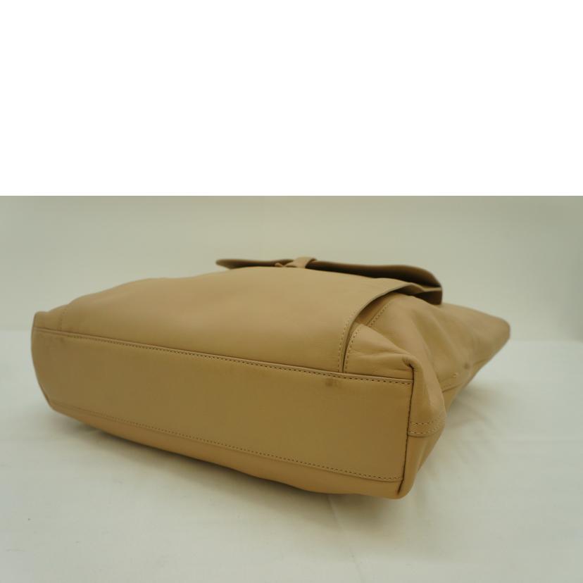 BOTTEGA/BOTTEGA VENETA レザートート//B02644171F/Bランク/09