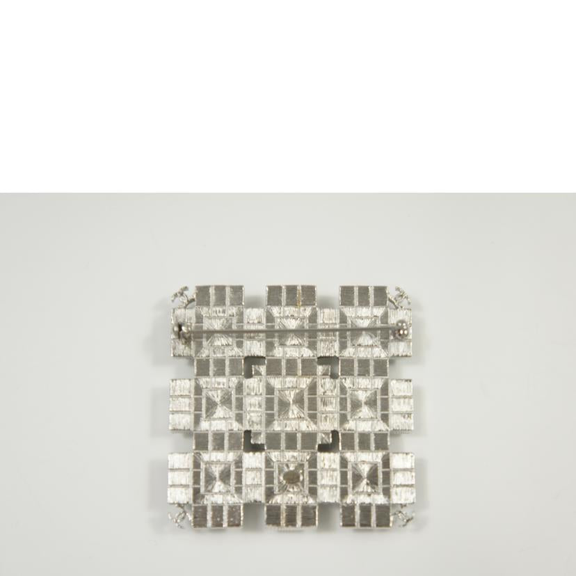 CHANEL シャネル/ココマーク/スクエアブローチ//Aランク/75