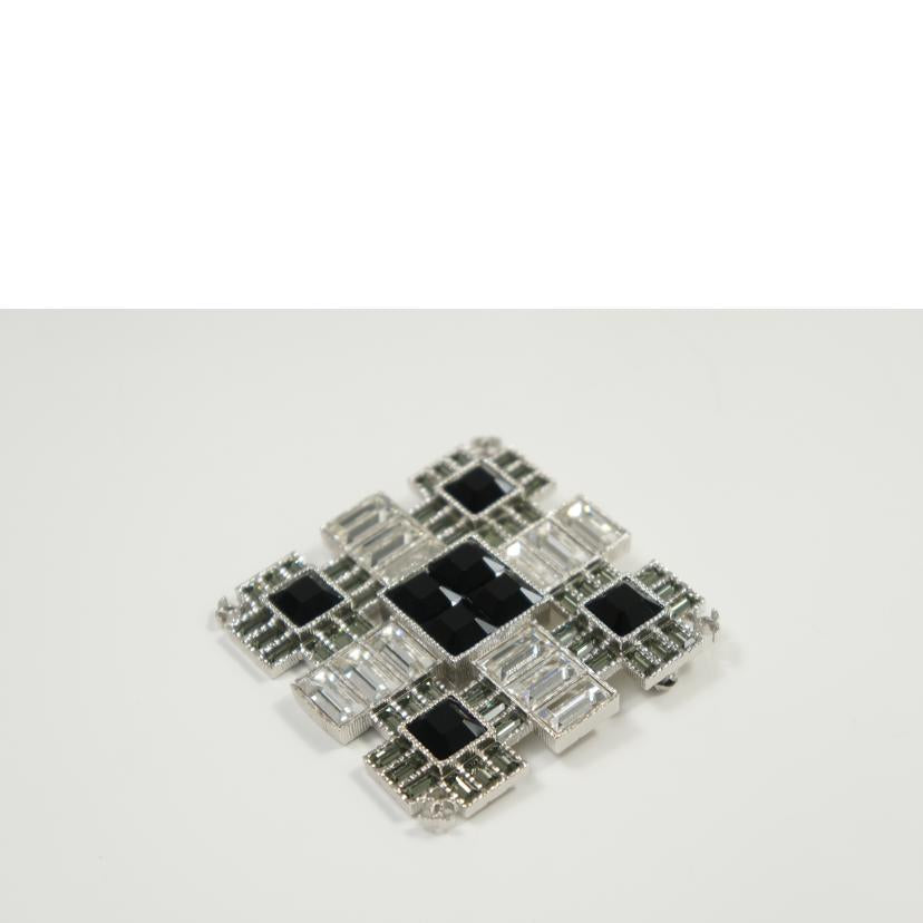 CHANEL シャネル/ココマーク/スクエアブローチ//Aランク/75