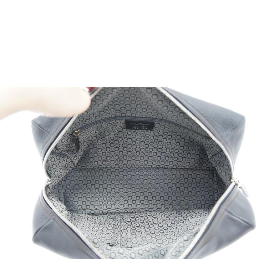 Ferragamo Ferragamo/ガンチーニレザーボストン/FZ-21 6880//ABランク/75